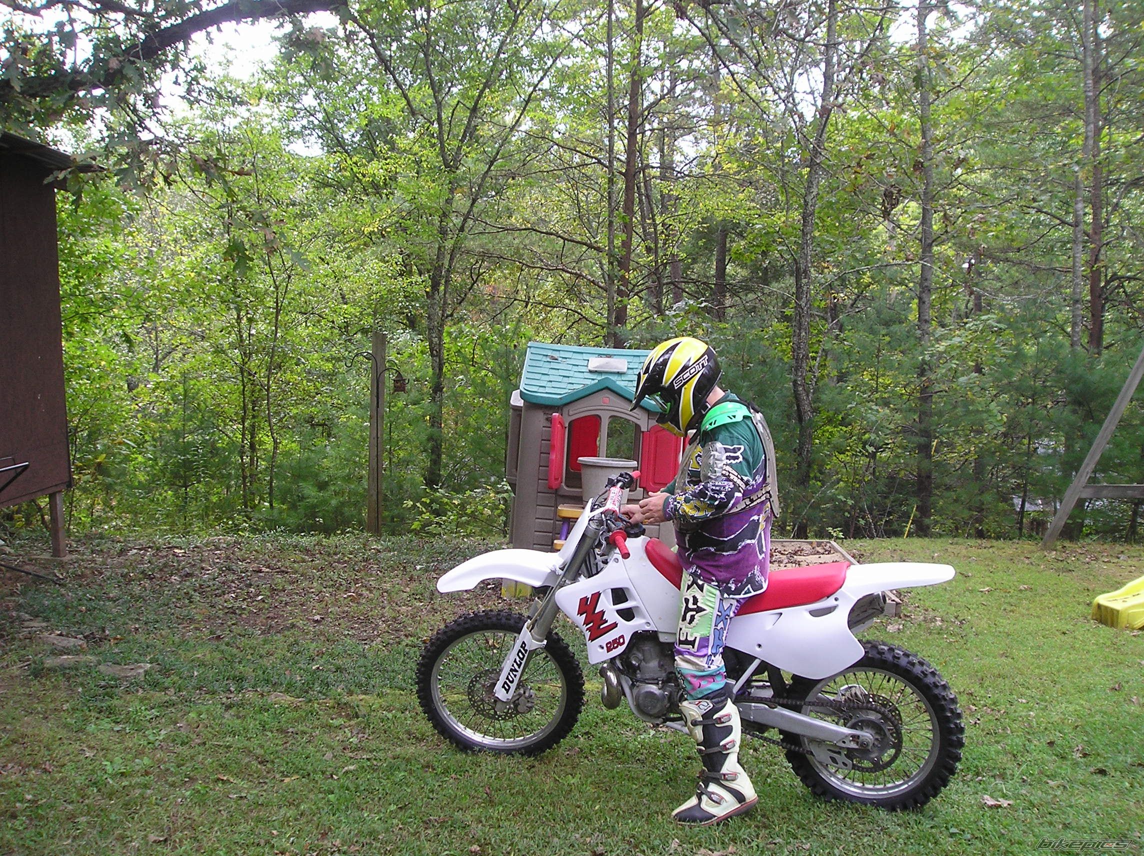 Photo 2077159