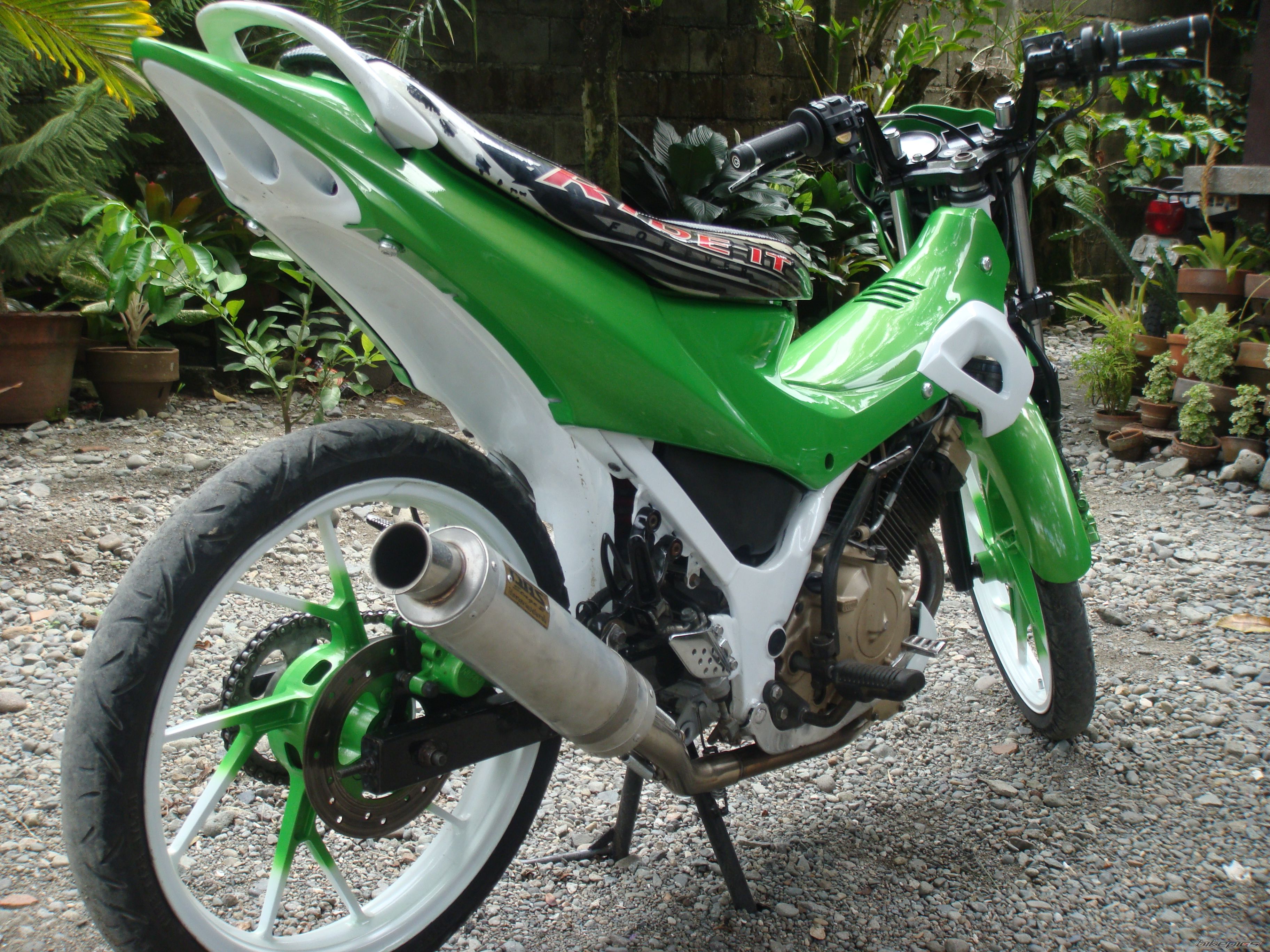Photo 2077160