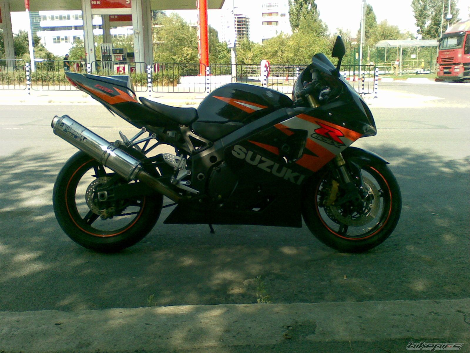 Photo 2077323
