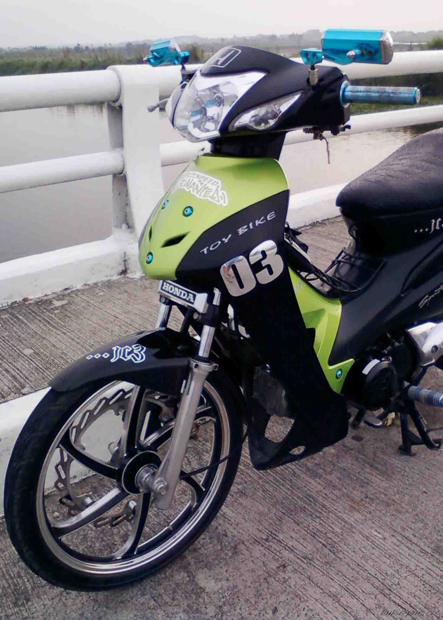 Photo 2077367