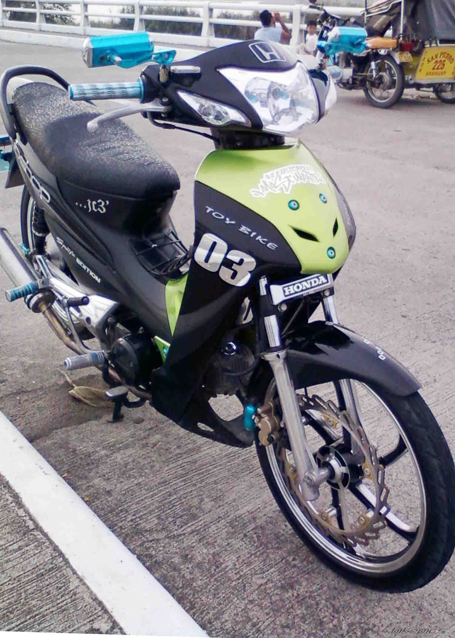 Photo 2077368