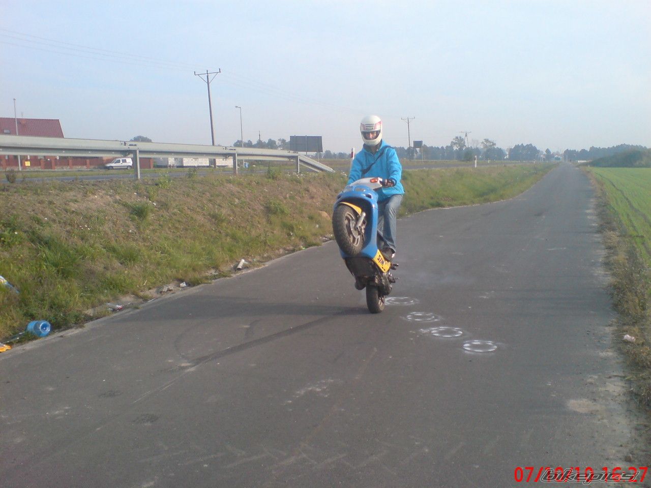 Photo 2077404