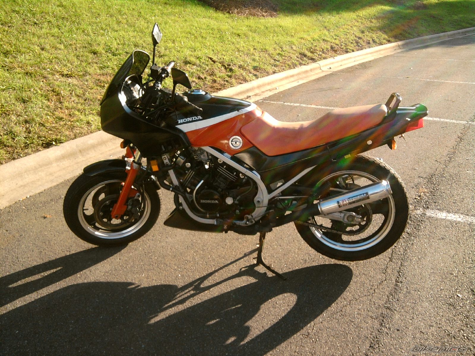 Photo 2077444