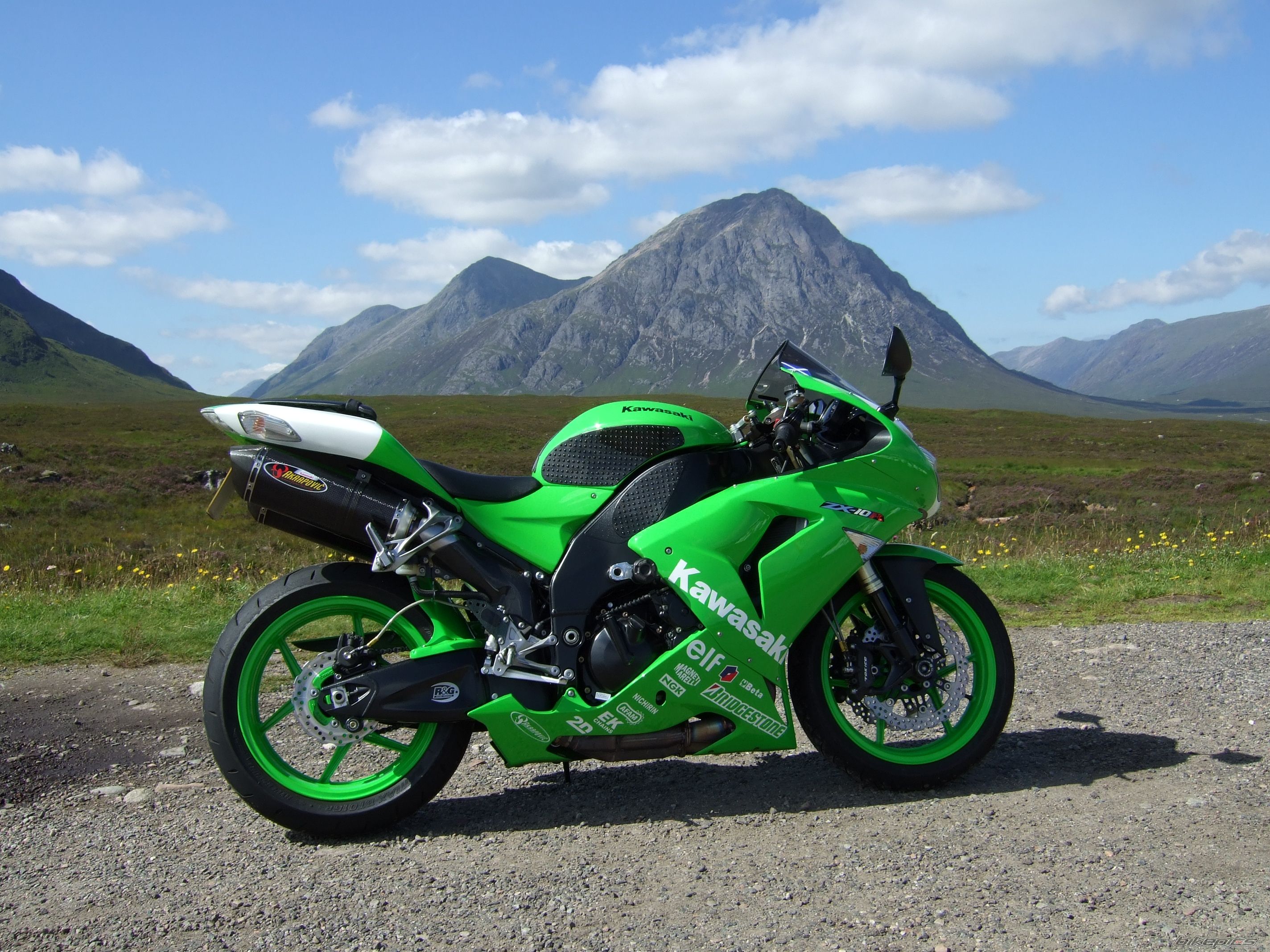 Photo 2077472