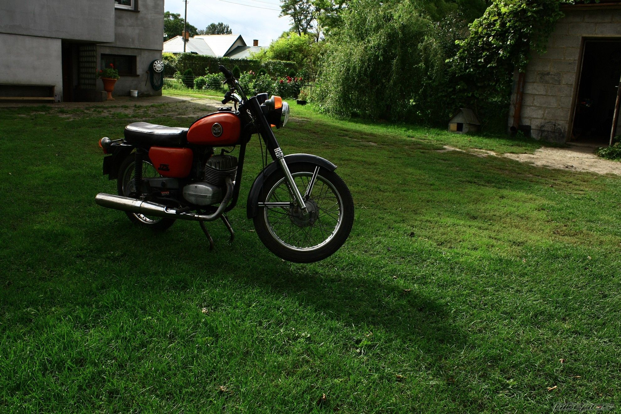 Photo 2077594