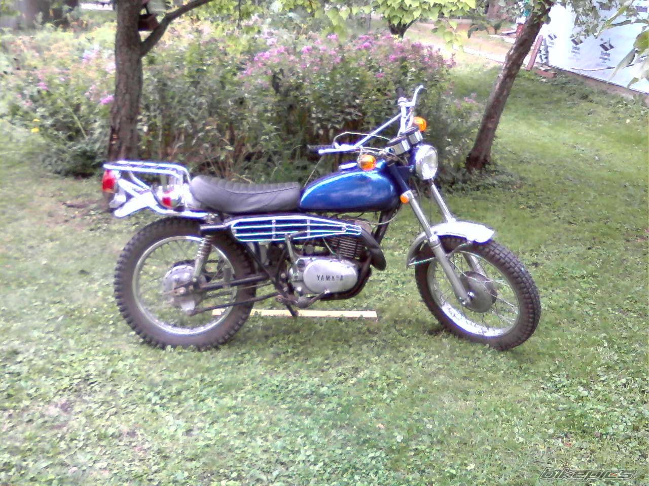 Photo 2077751