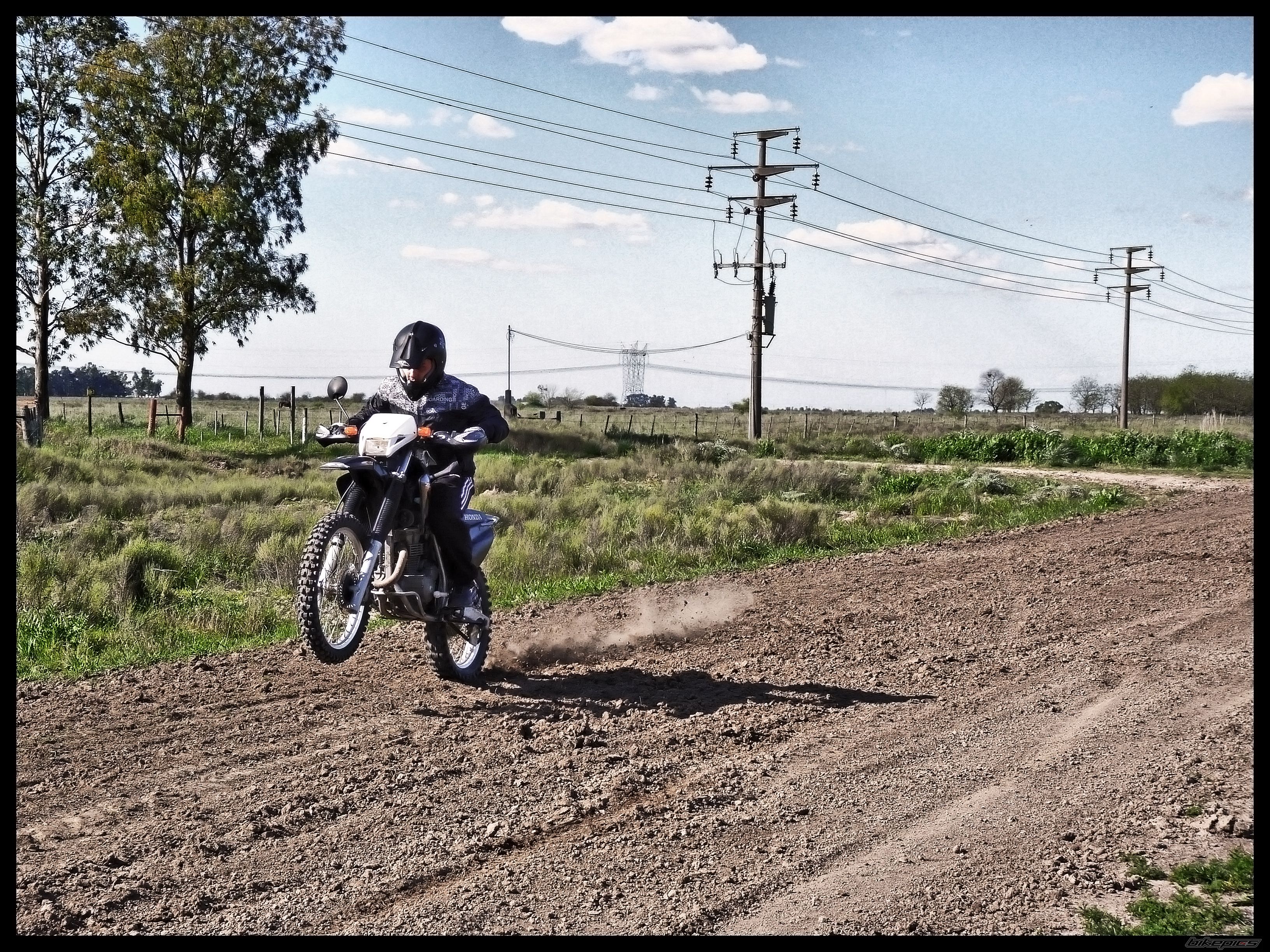 Bike Photo 2077775