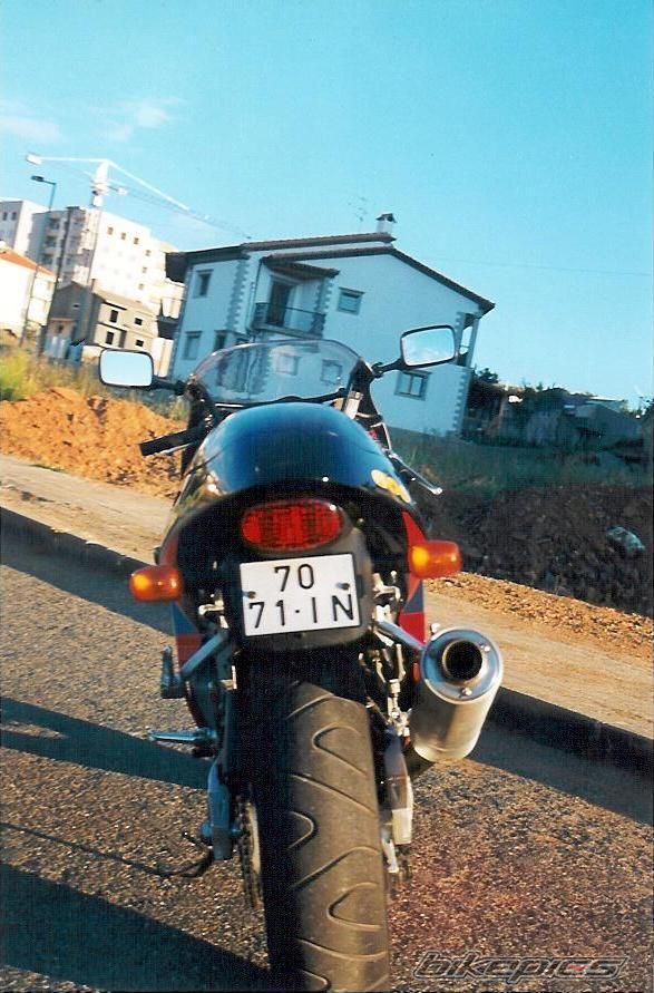 Photo 2077879