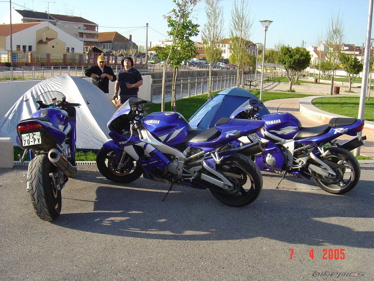Photo 2077932