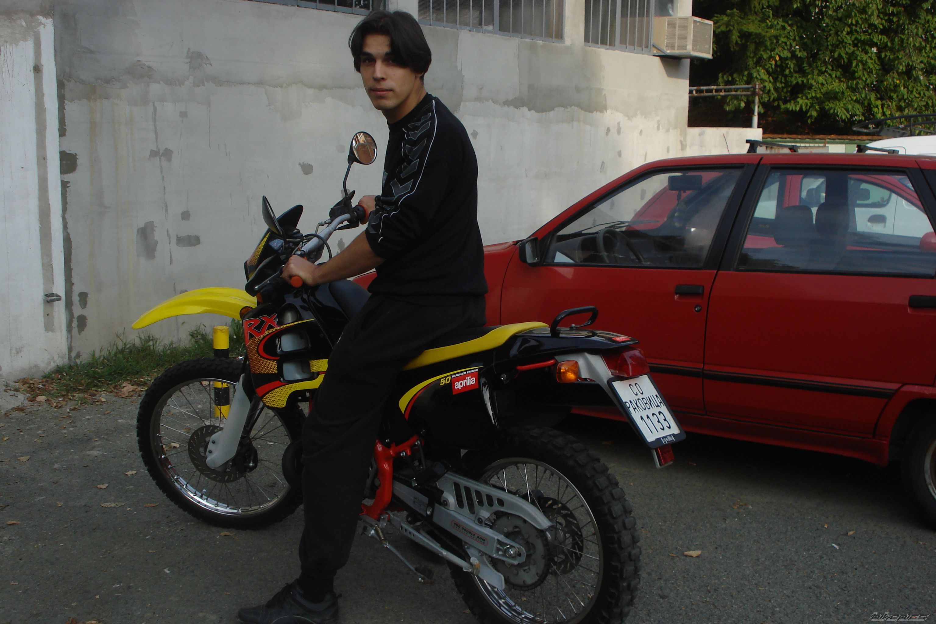 Photo 2077956