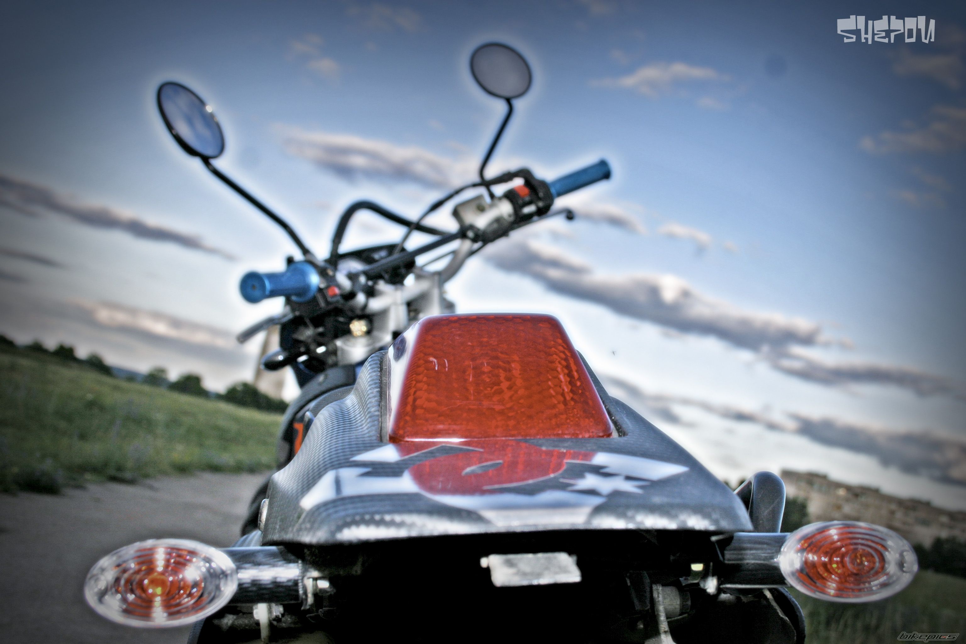Photo 2078077