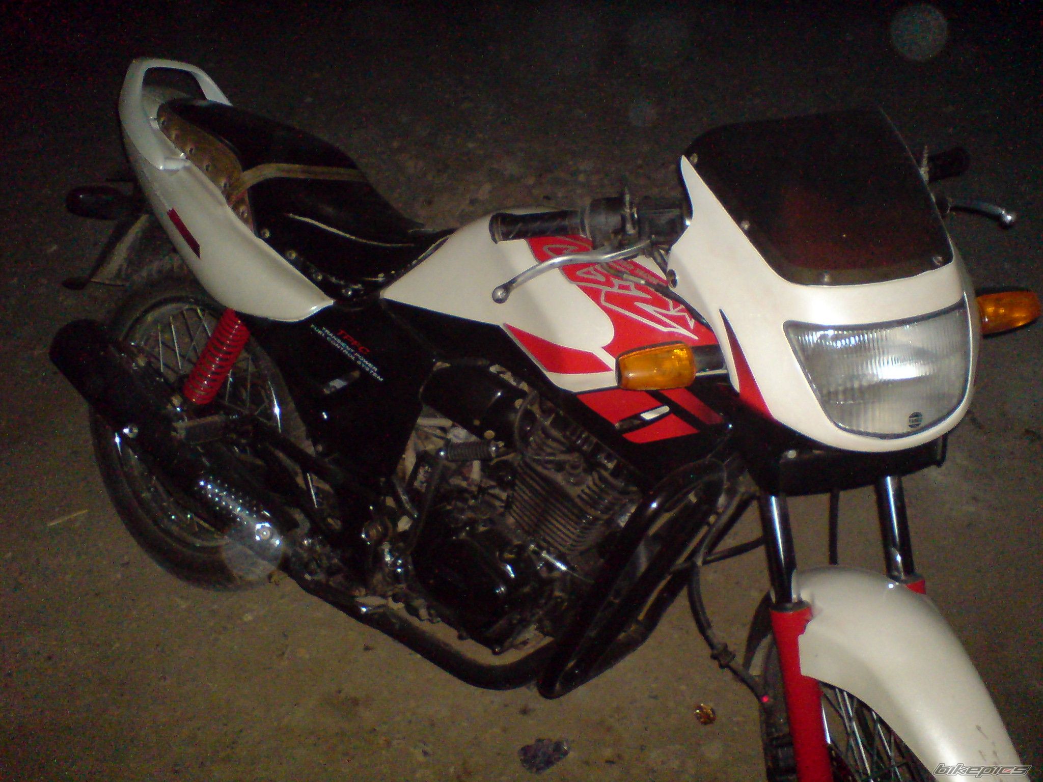 Photo 2078078