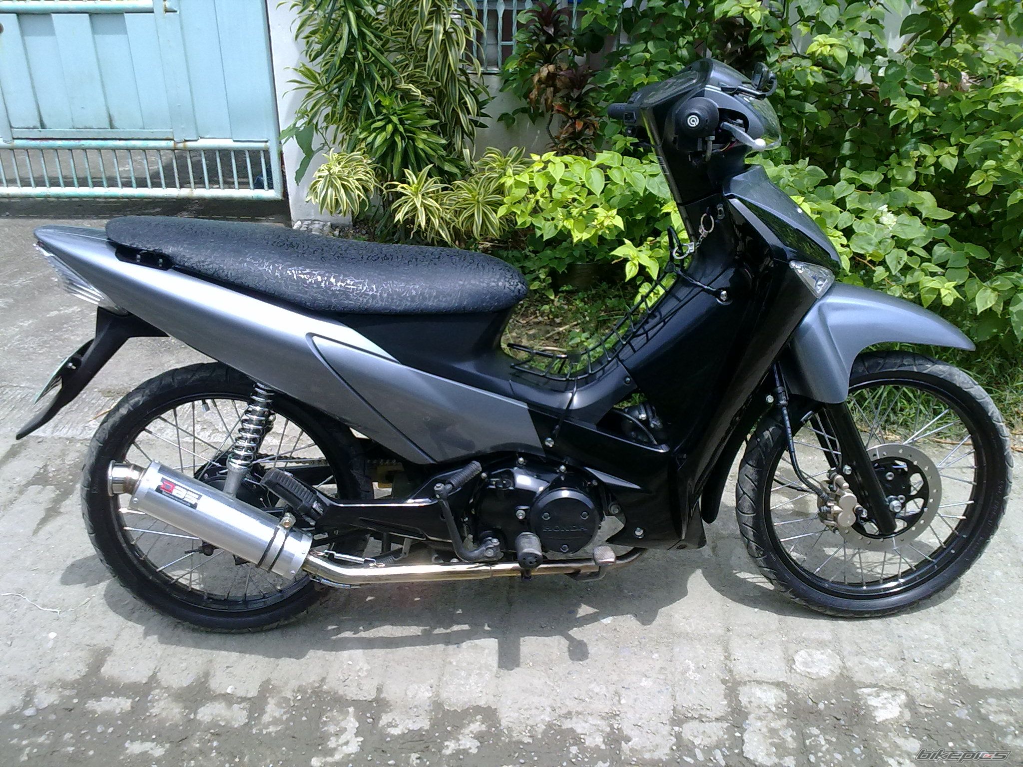 Photo 2078203