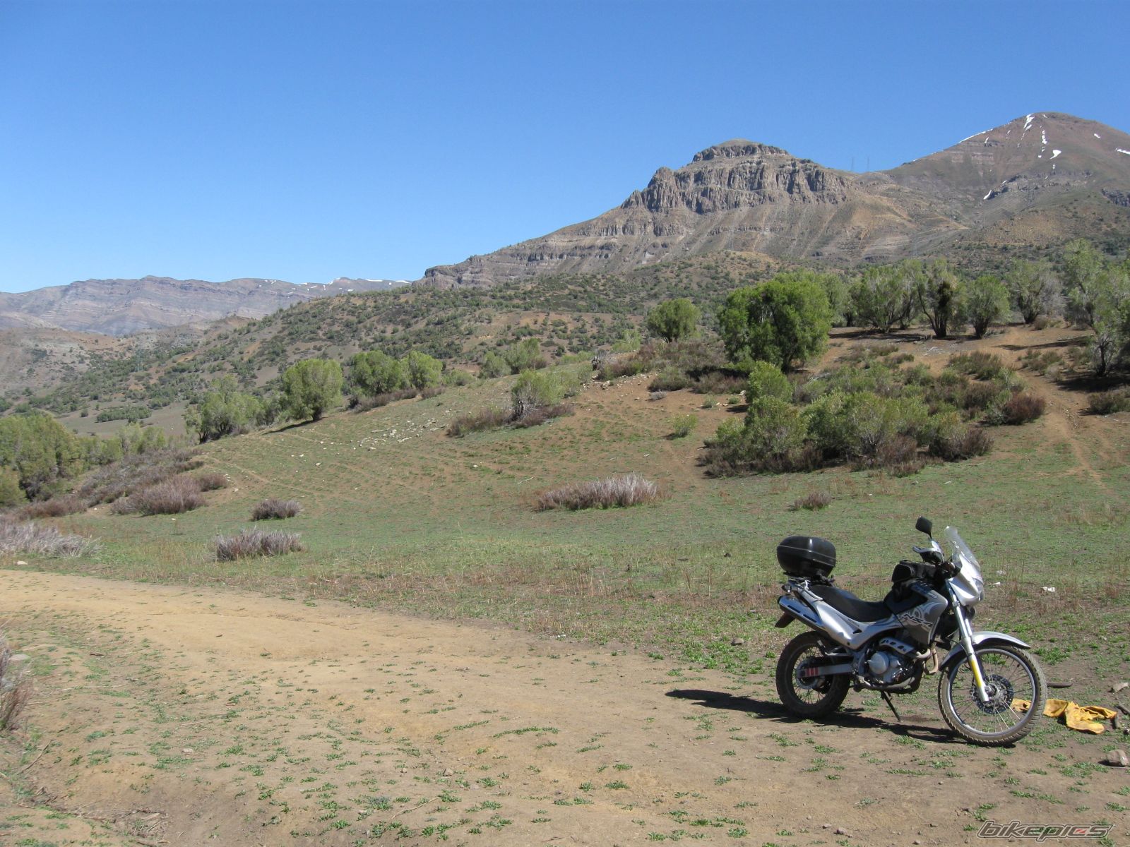 Photo 2078212