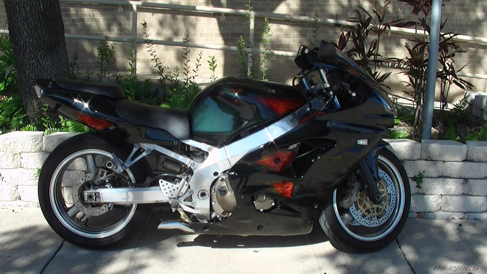 Photo 2078390