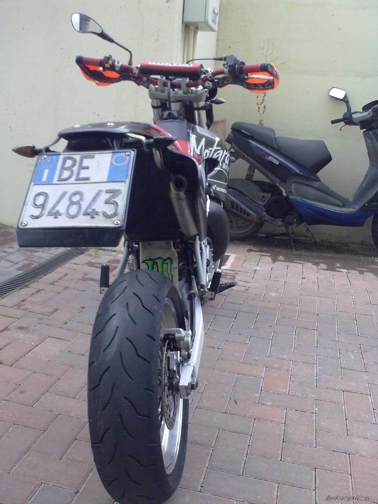 Photo 2078422