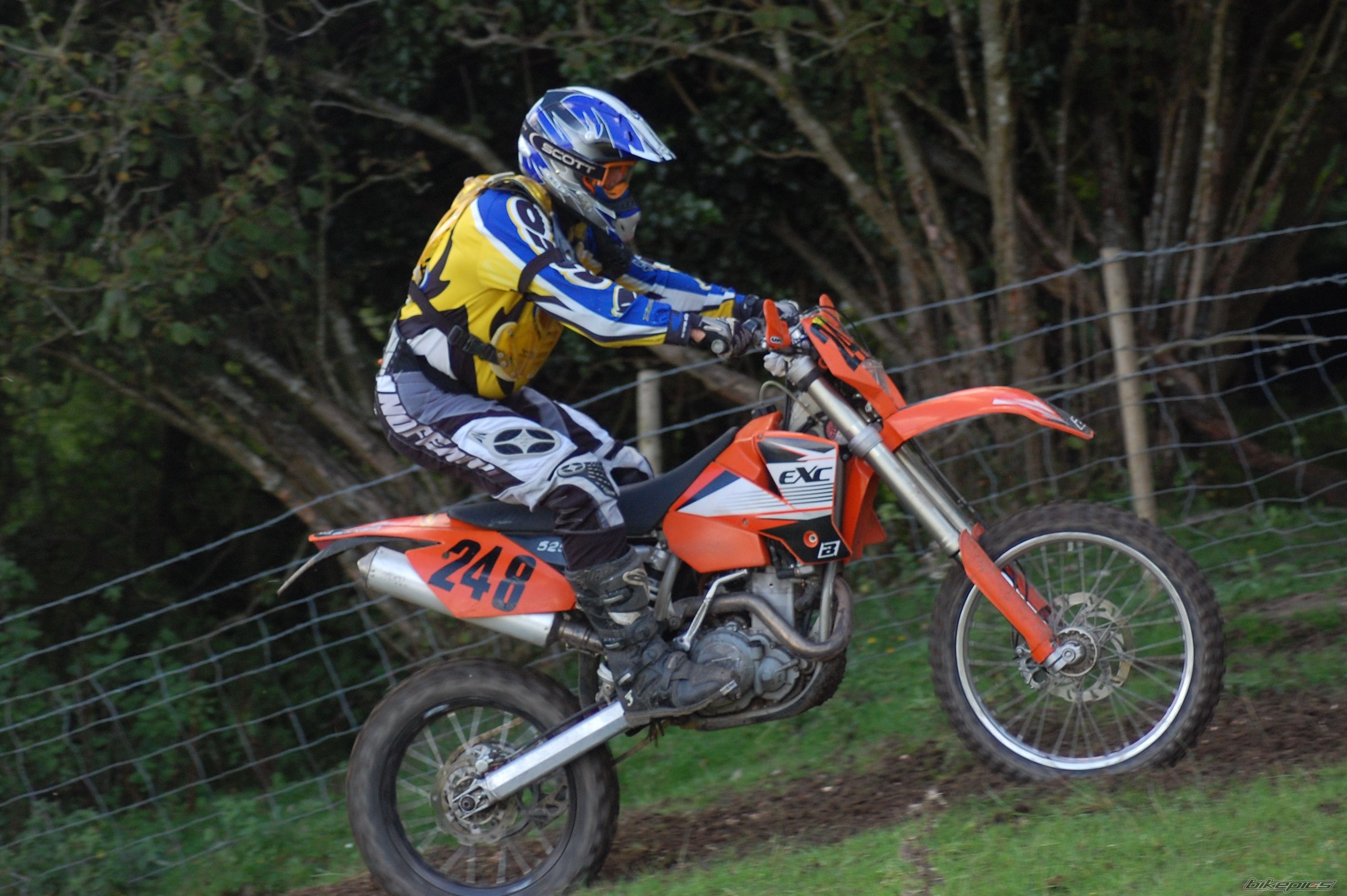 Photo 2078426