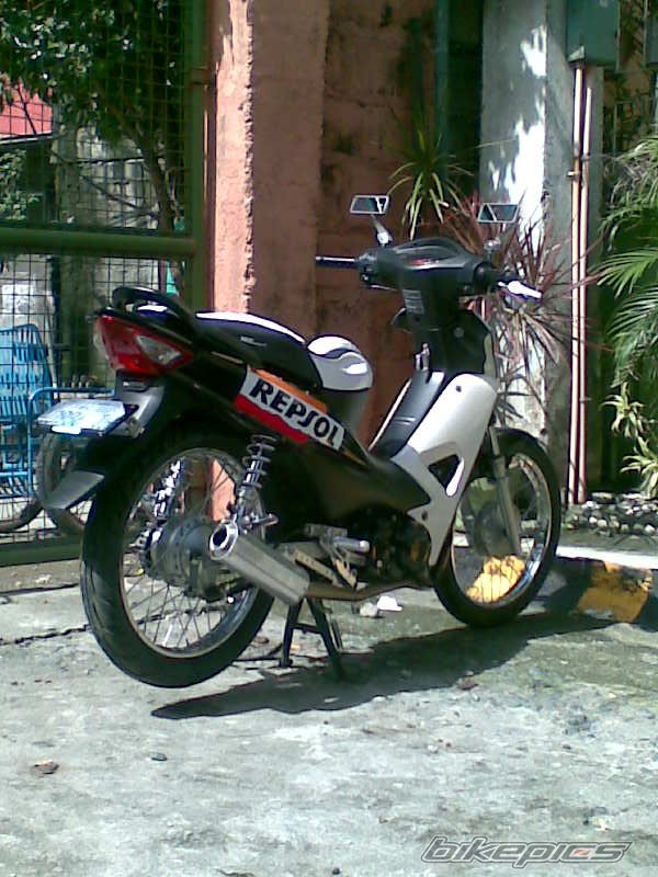Photo 2078551