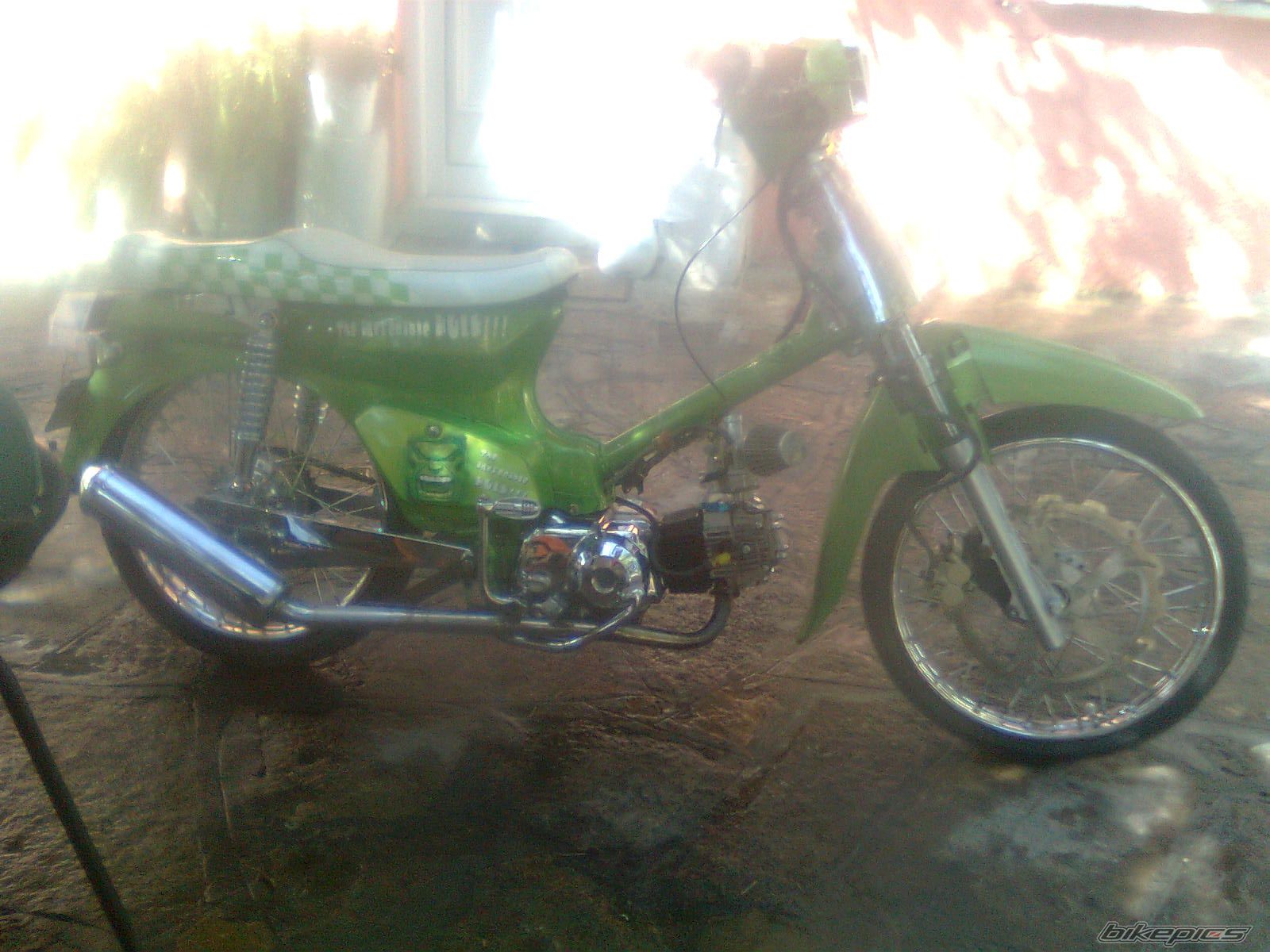 Photo 2078672