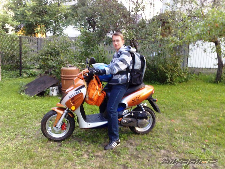 Photo 2078926