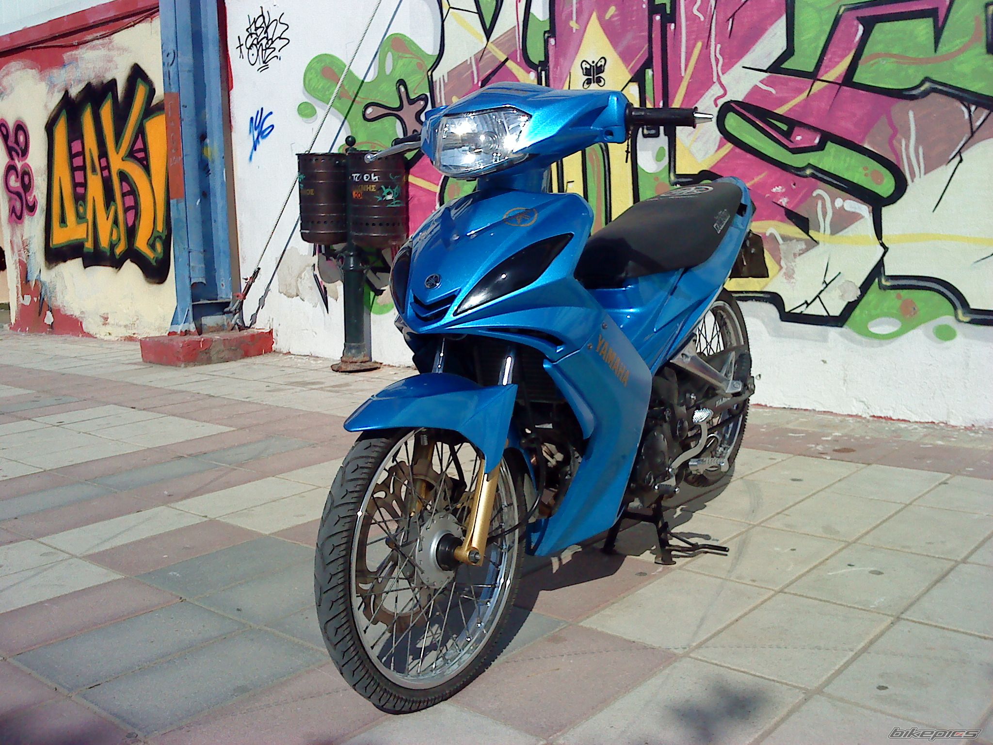 Photo 2079002