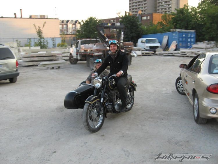 Photo 2079079