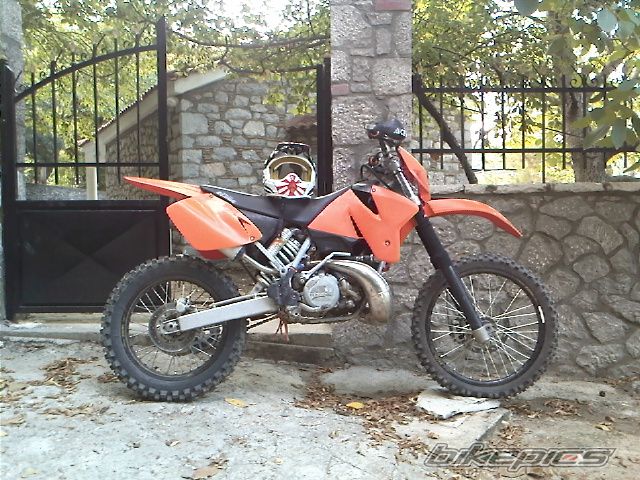 Photo 2079129