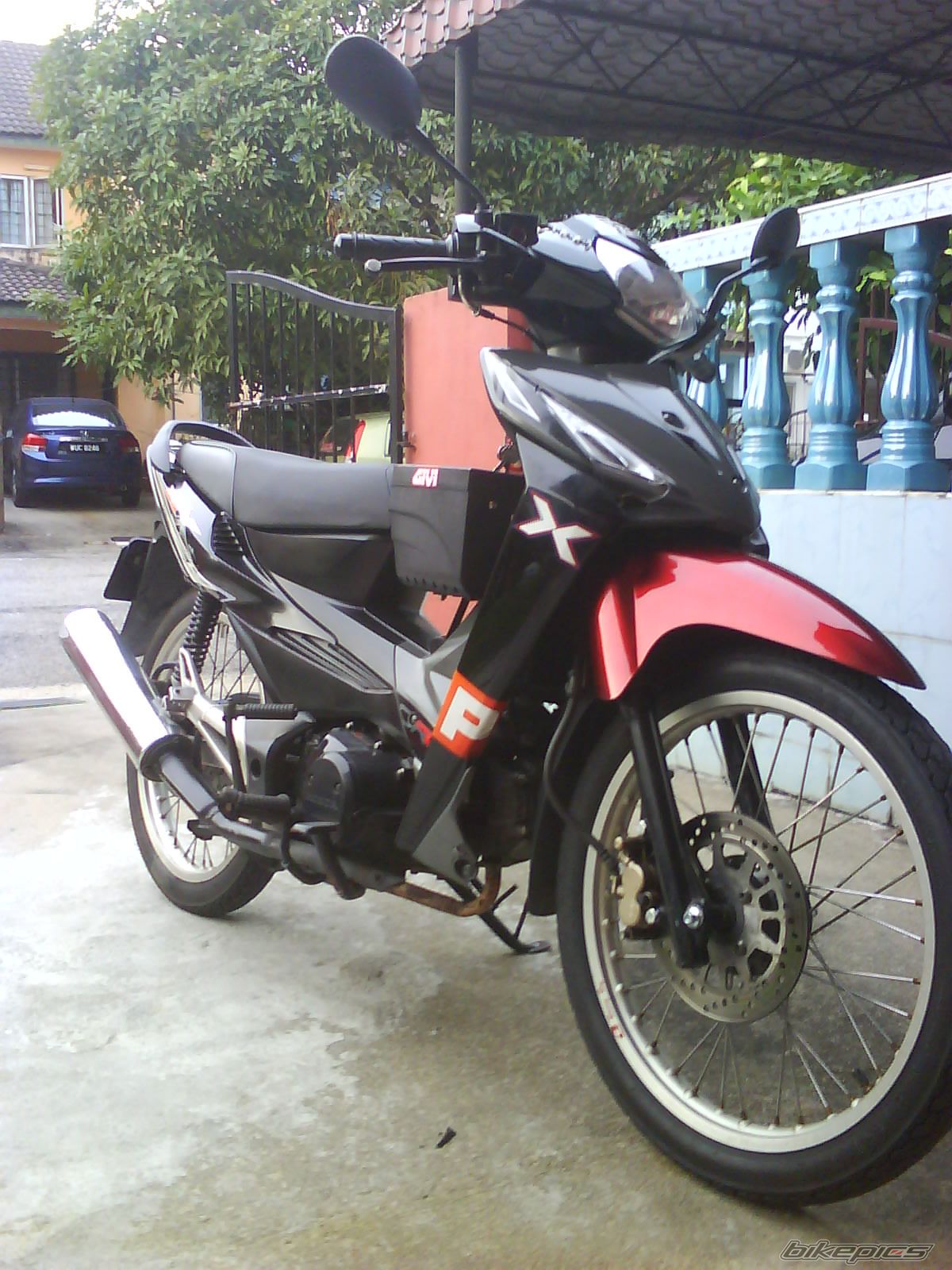 Photo 2079498