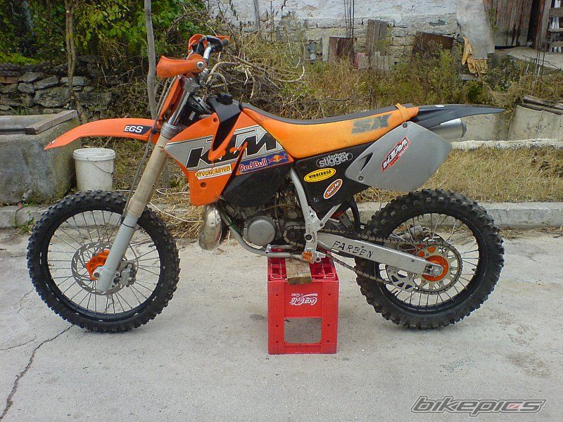 Photo 2079601