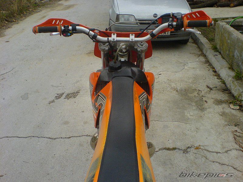 Photo 2079608