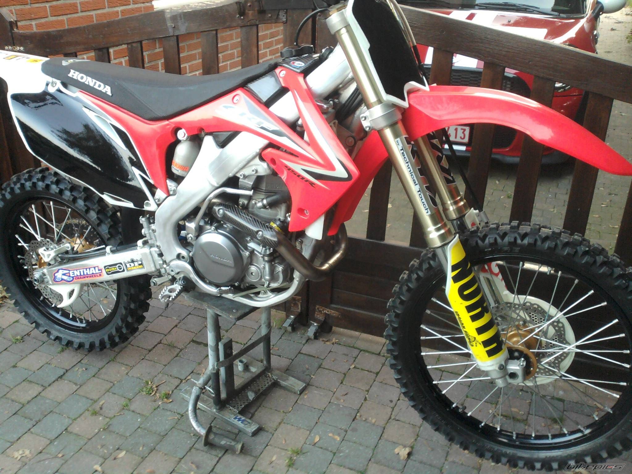 Photo 2079640