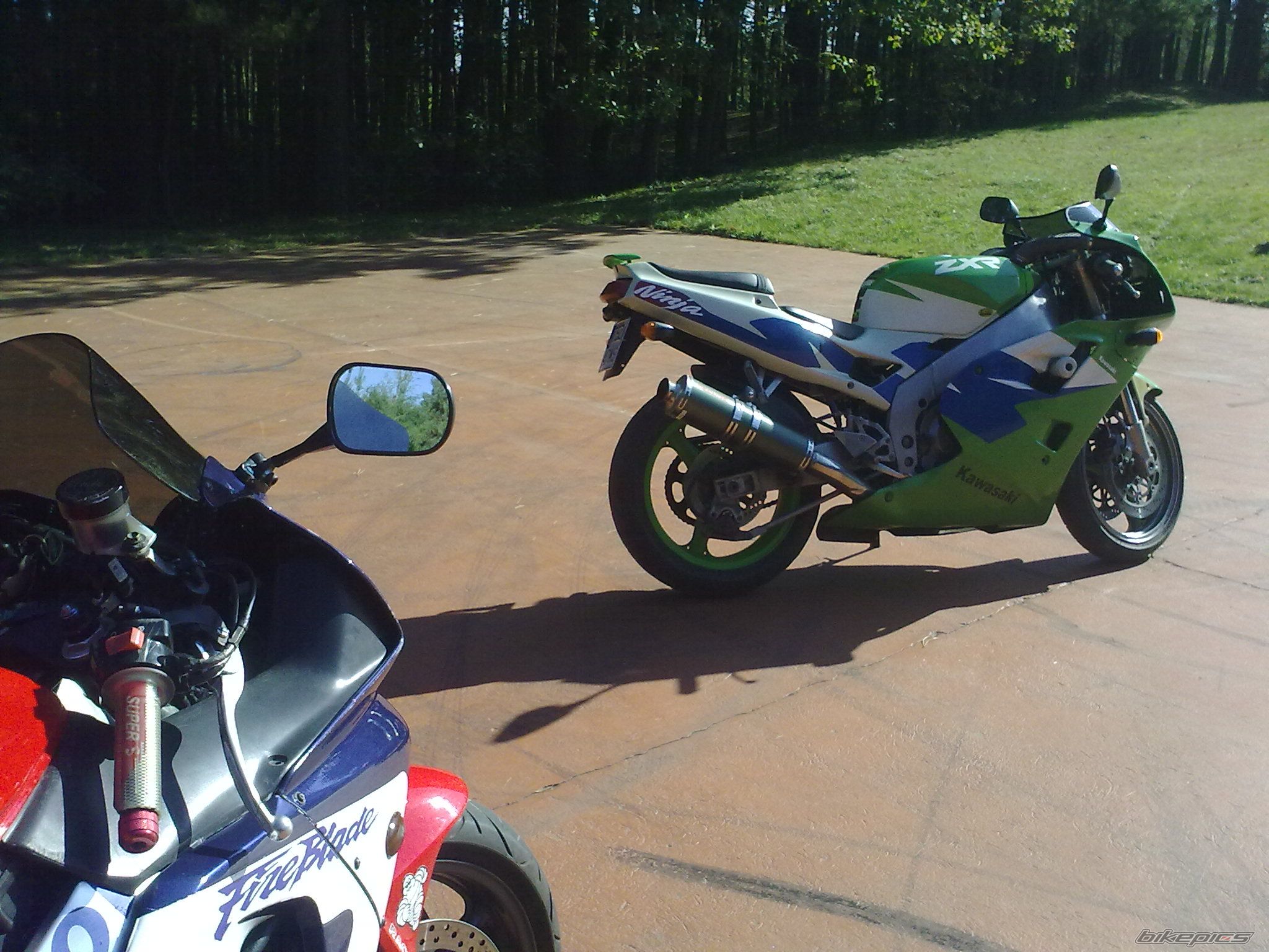 Photo 2079773