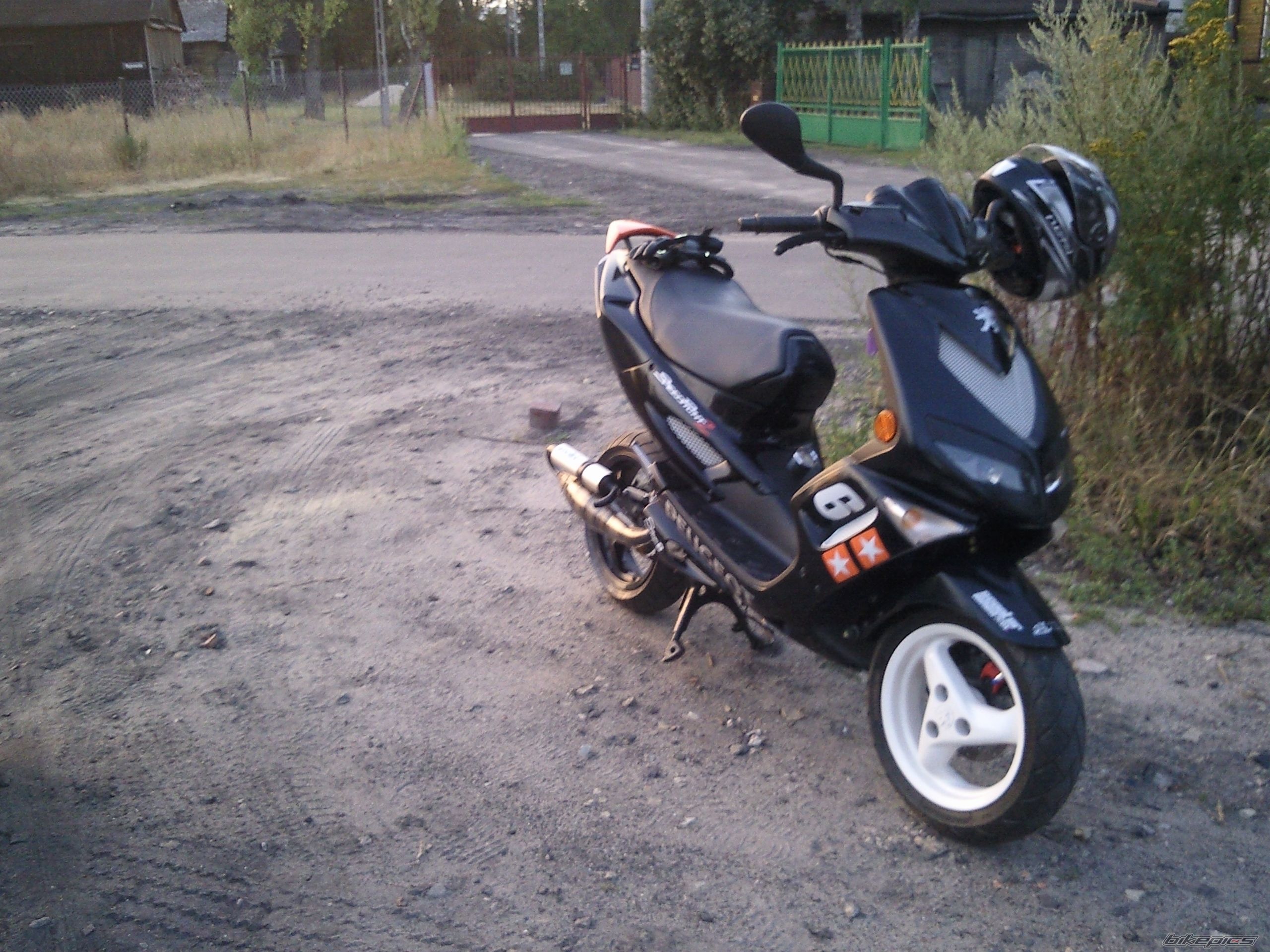 Photo 2079879