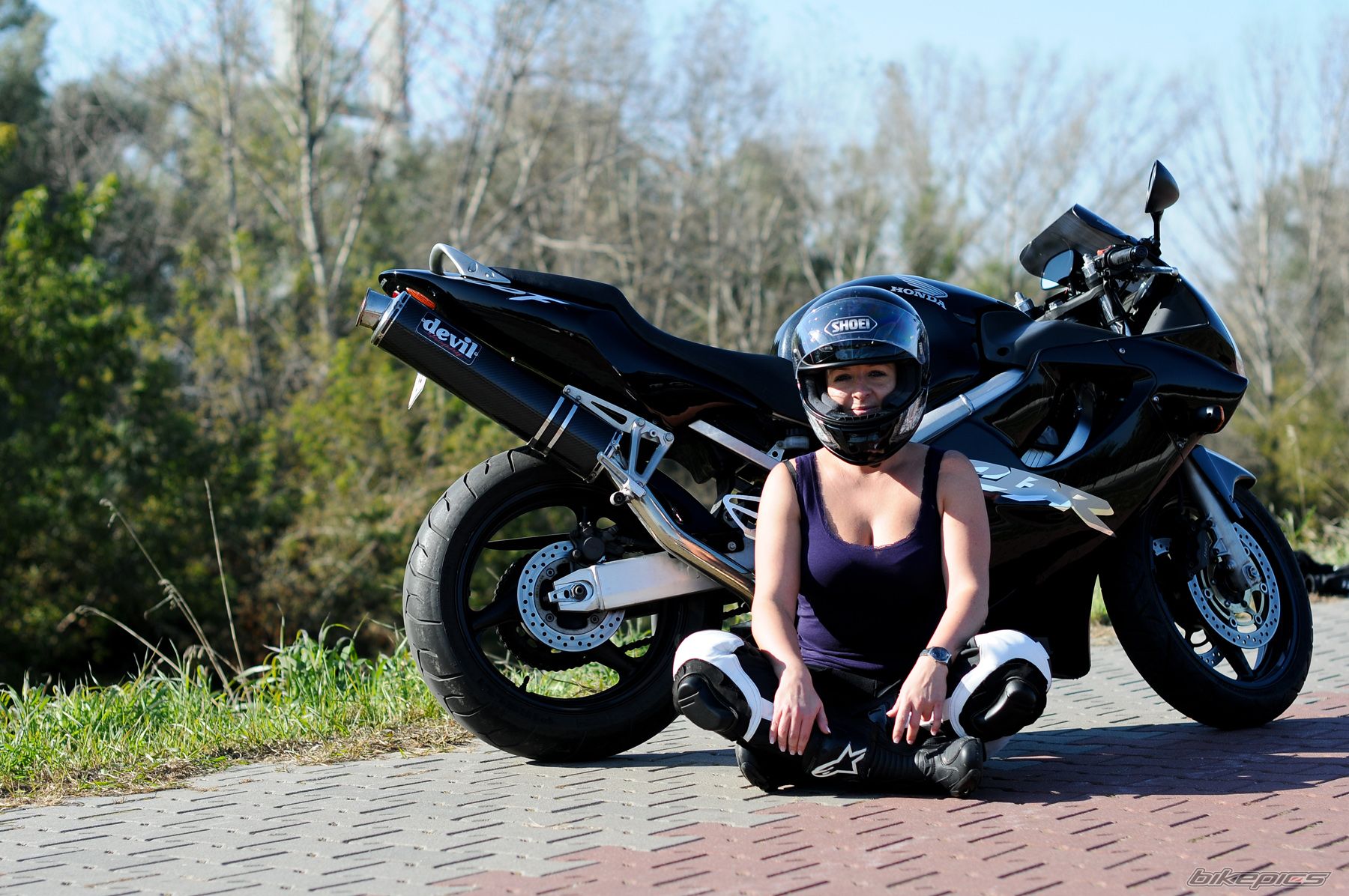 Photo 2079933