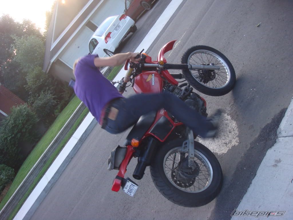 Photo 2079992