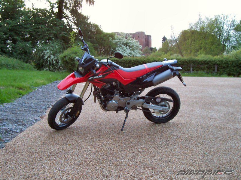 Photo 2080099