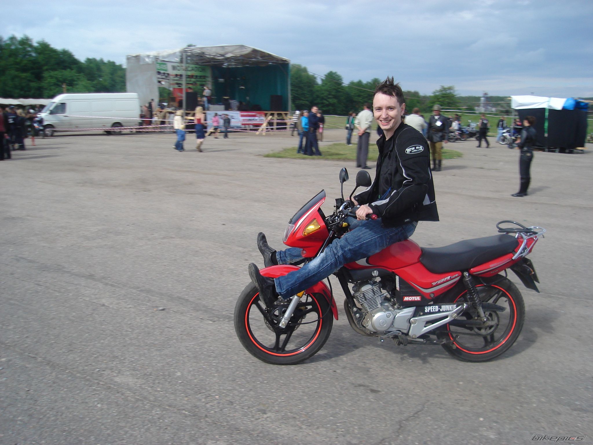 Bike Photo 2080527