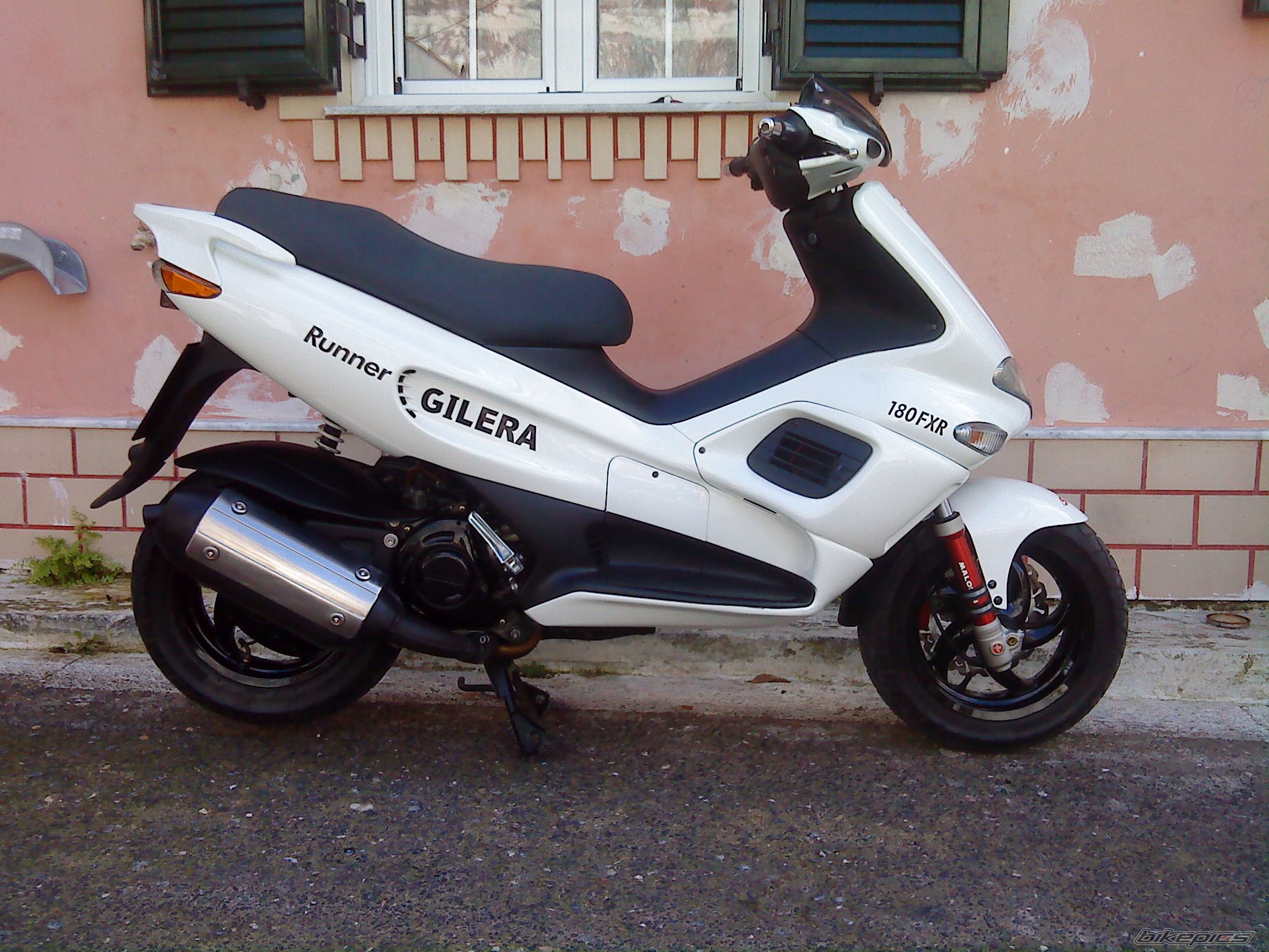 Photo 2080536