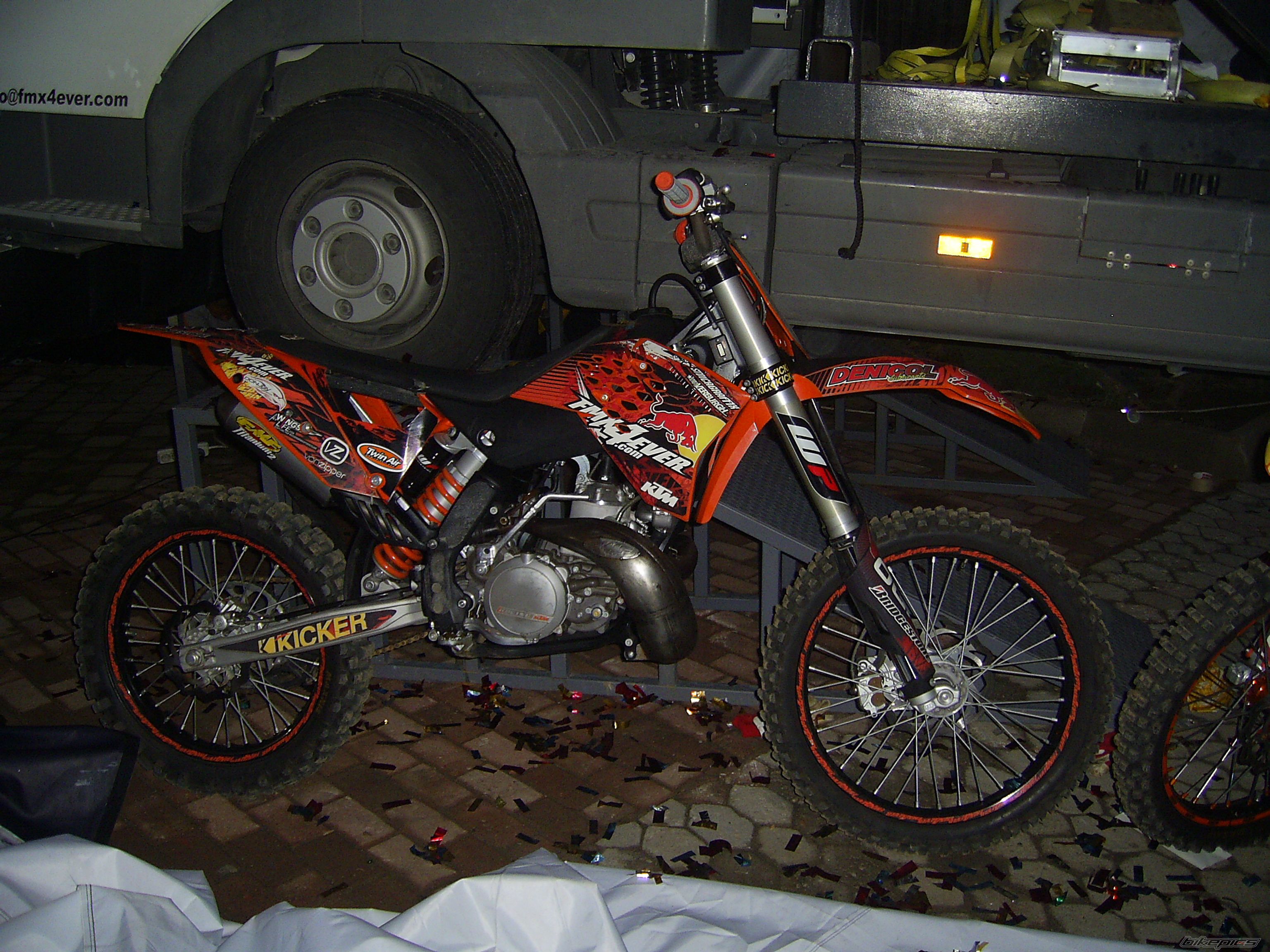 Photo 2081895