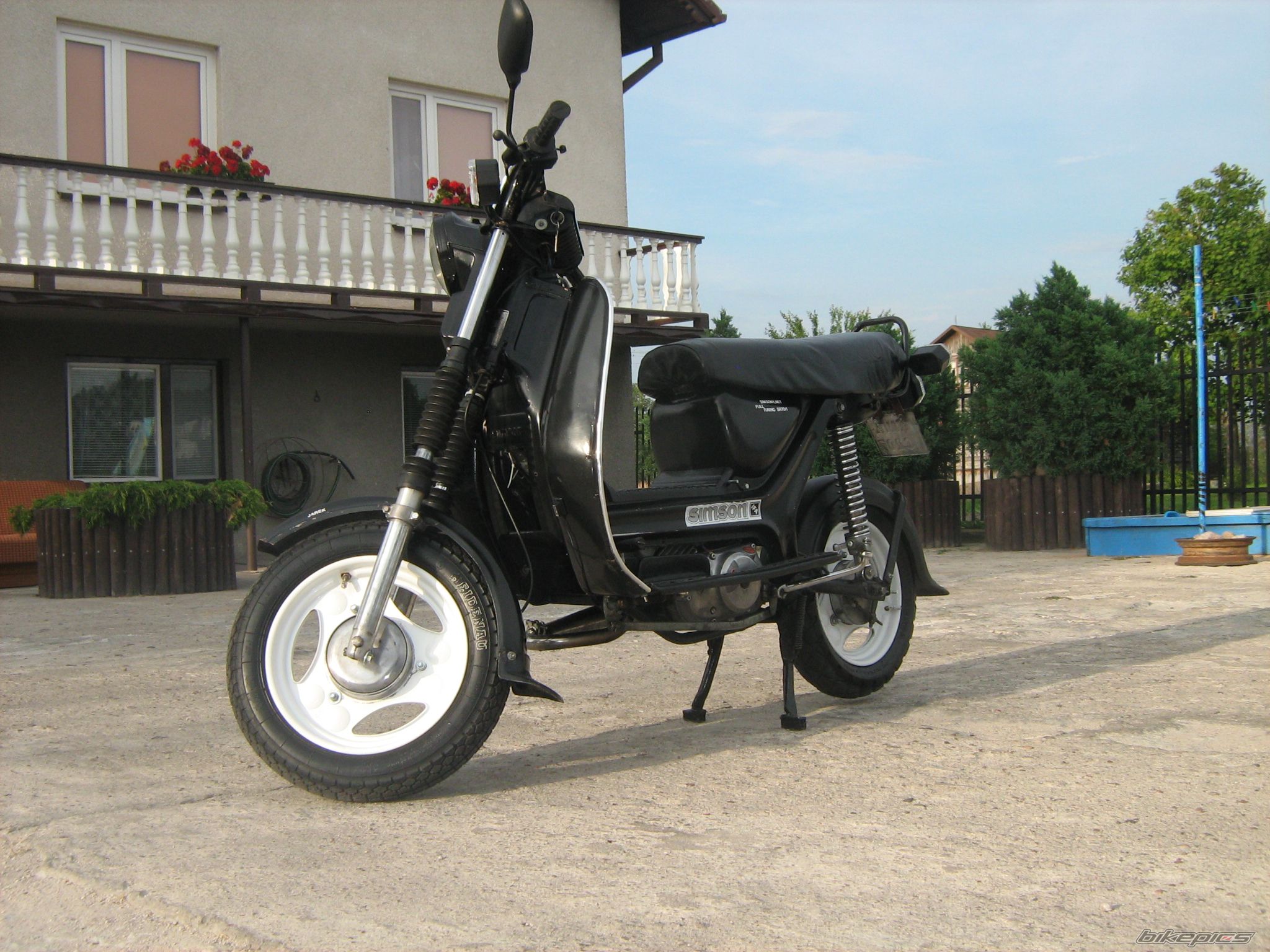Photo 2082046