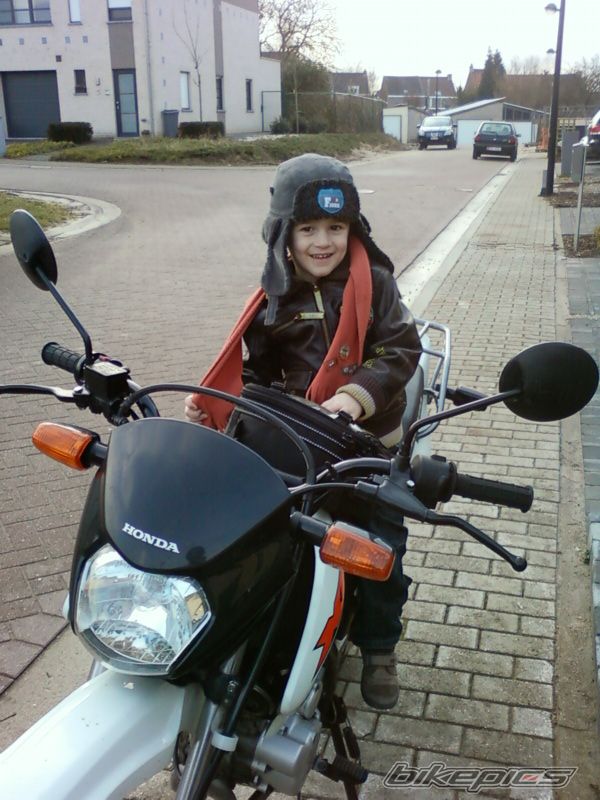 Photo 2082644