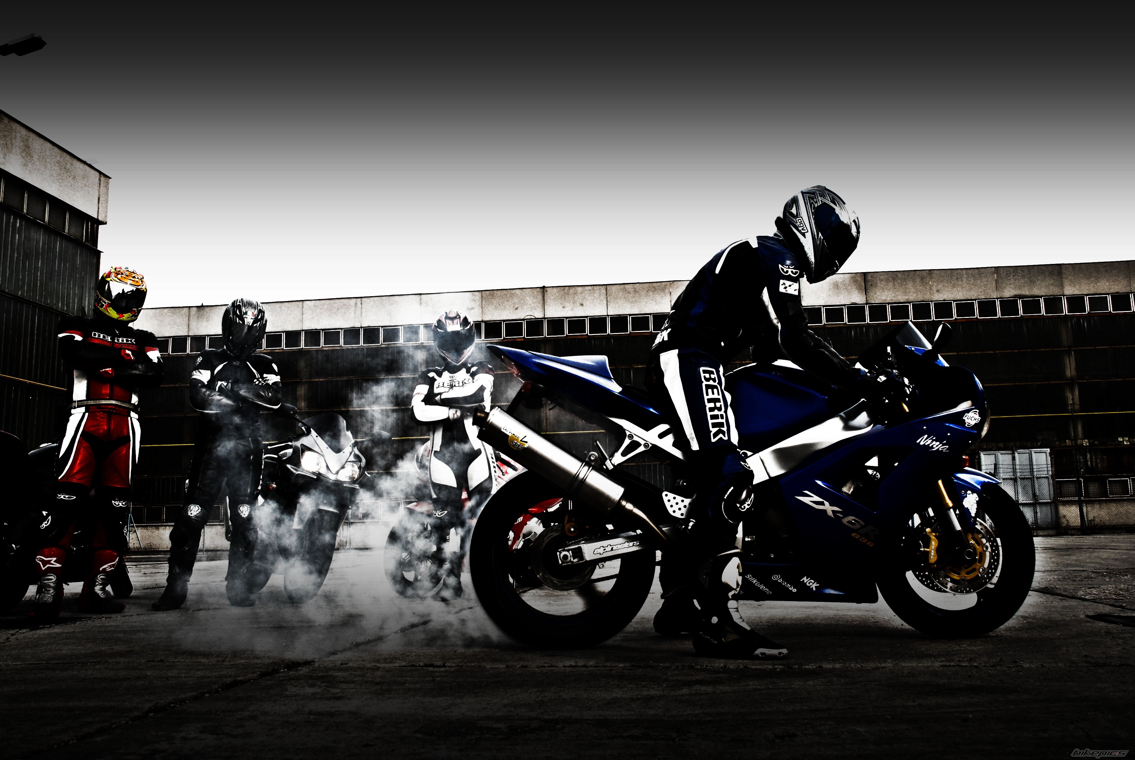 Bike Photo 2083056