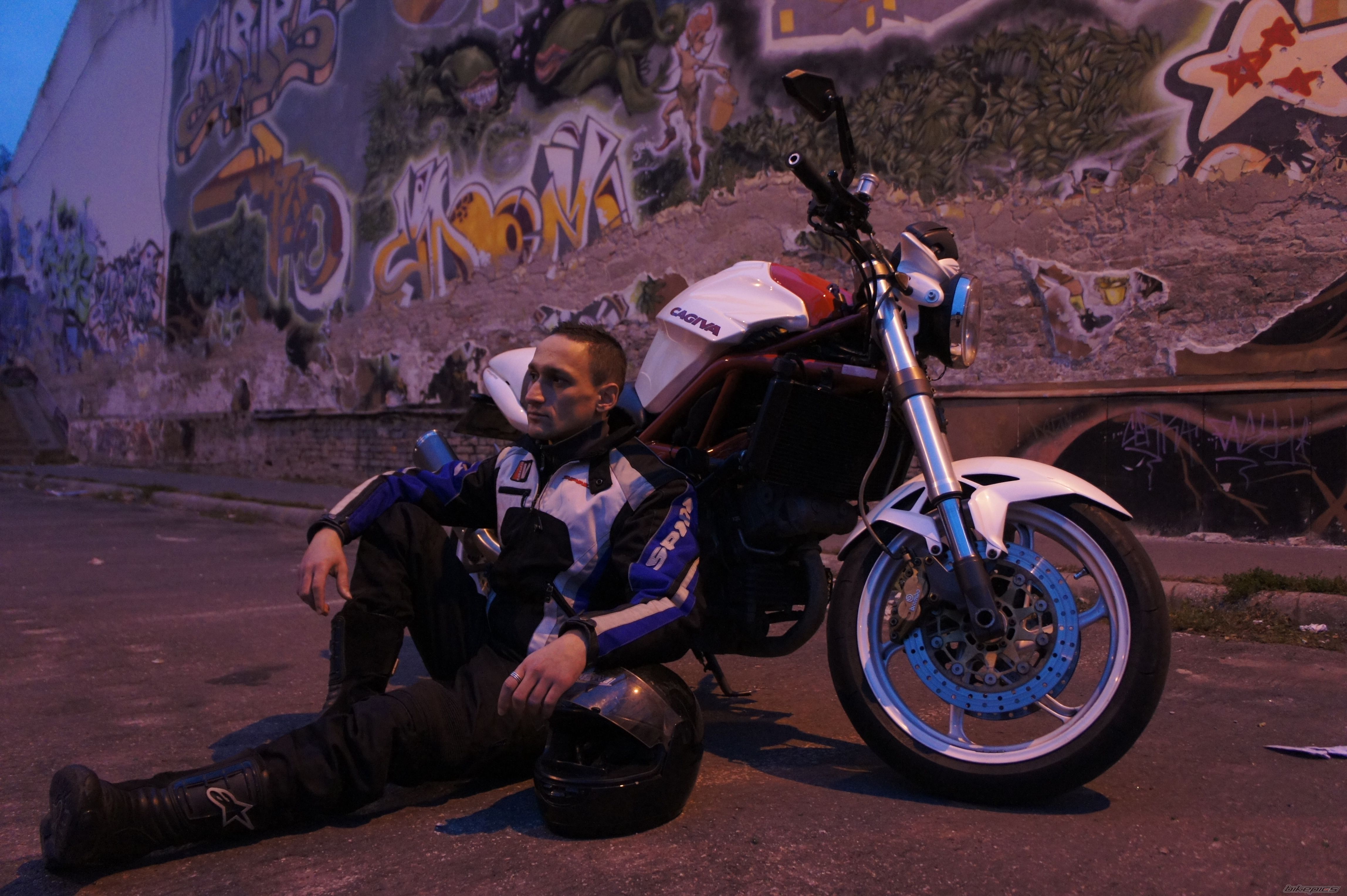 Bike Photo 2083445
