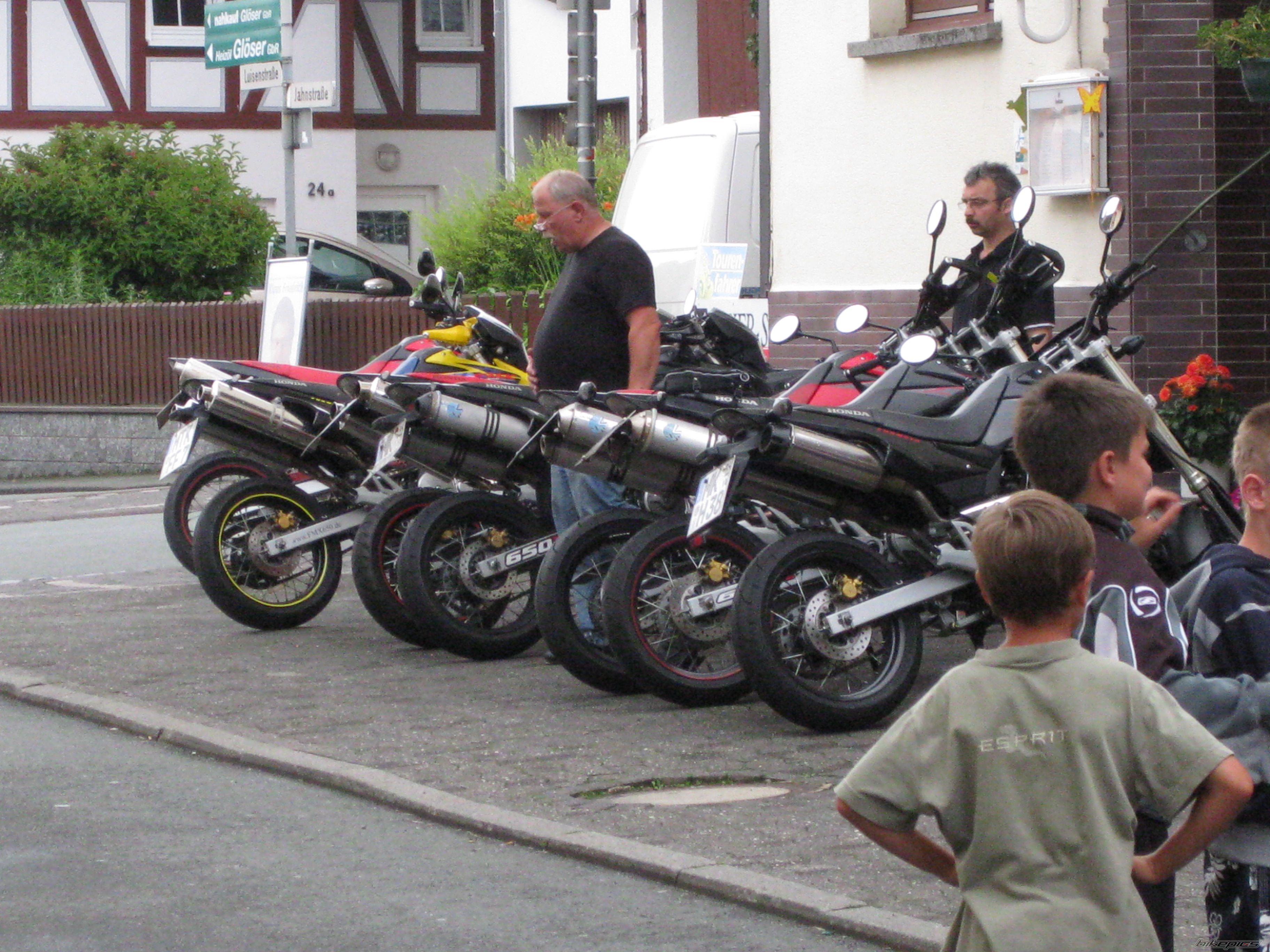 Photo 2083645