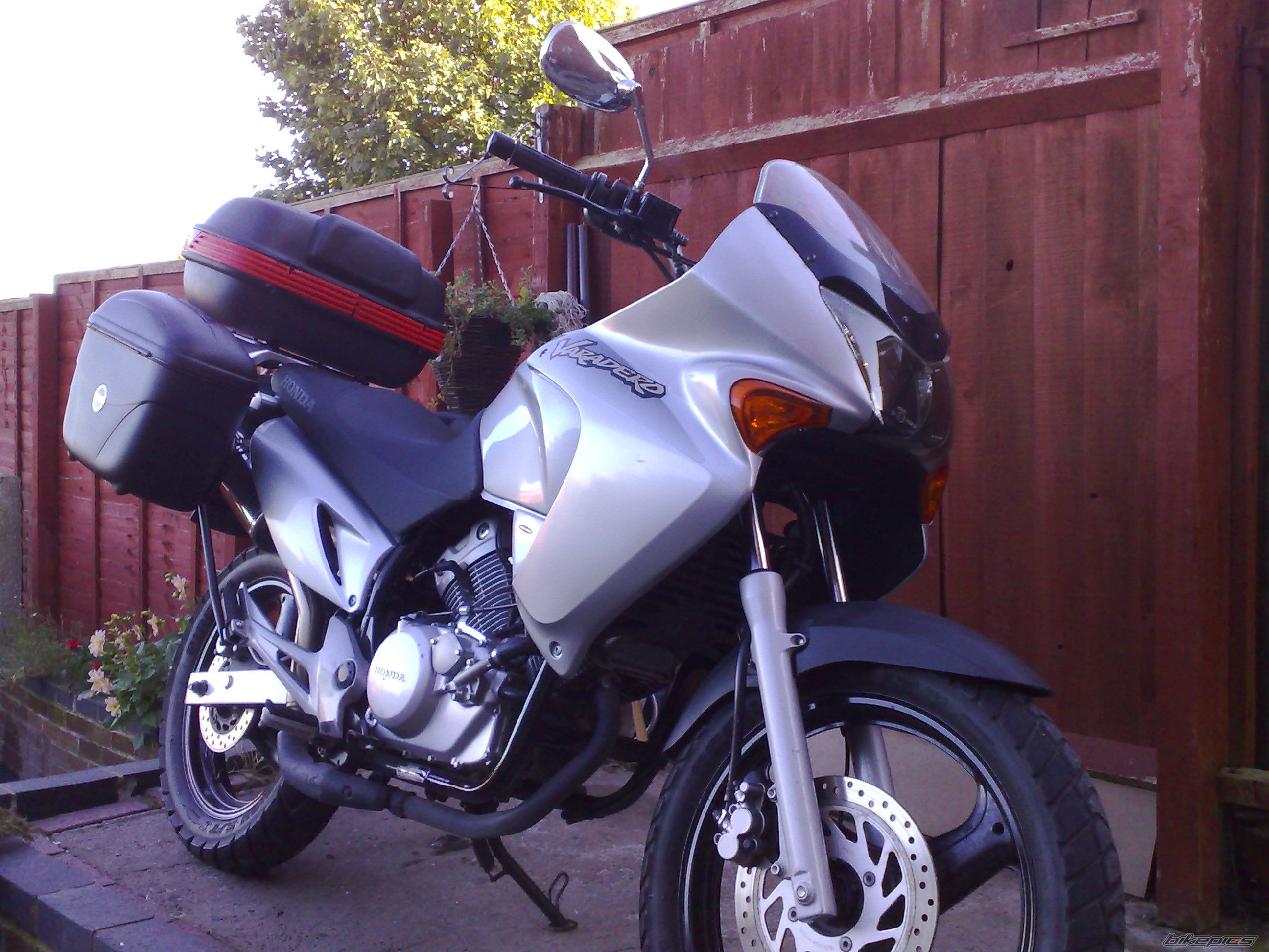 Photo 2083826