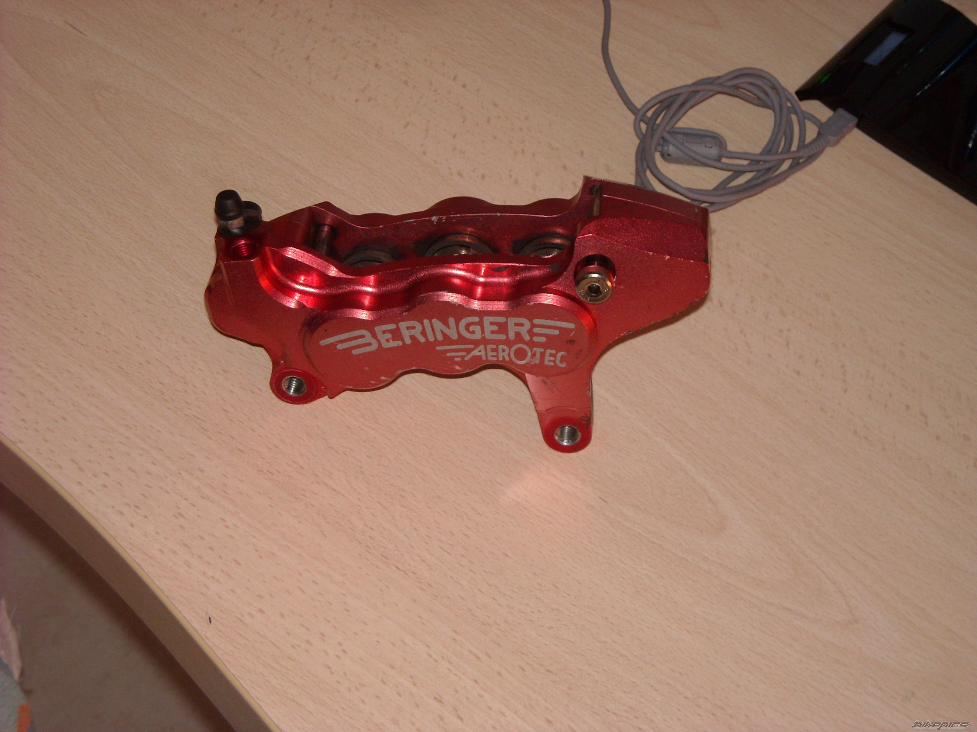 Photo 2084546