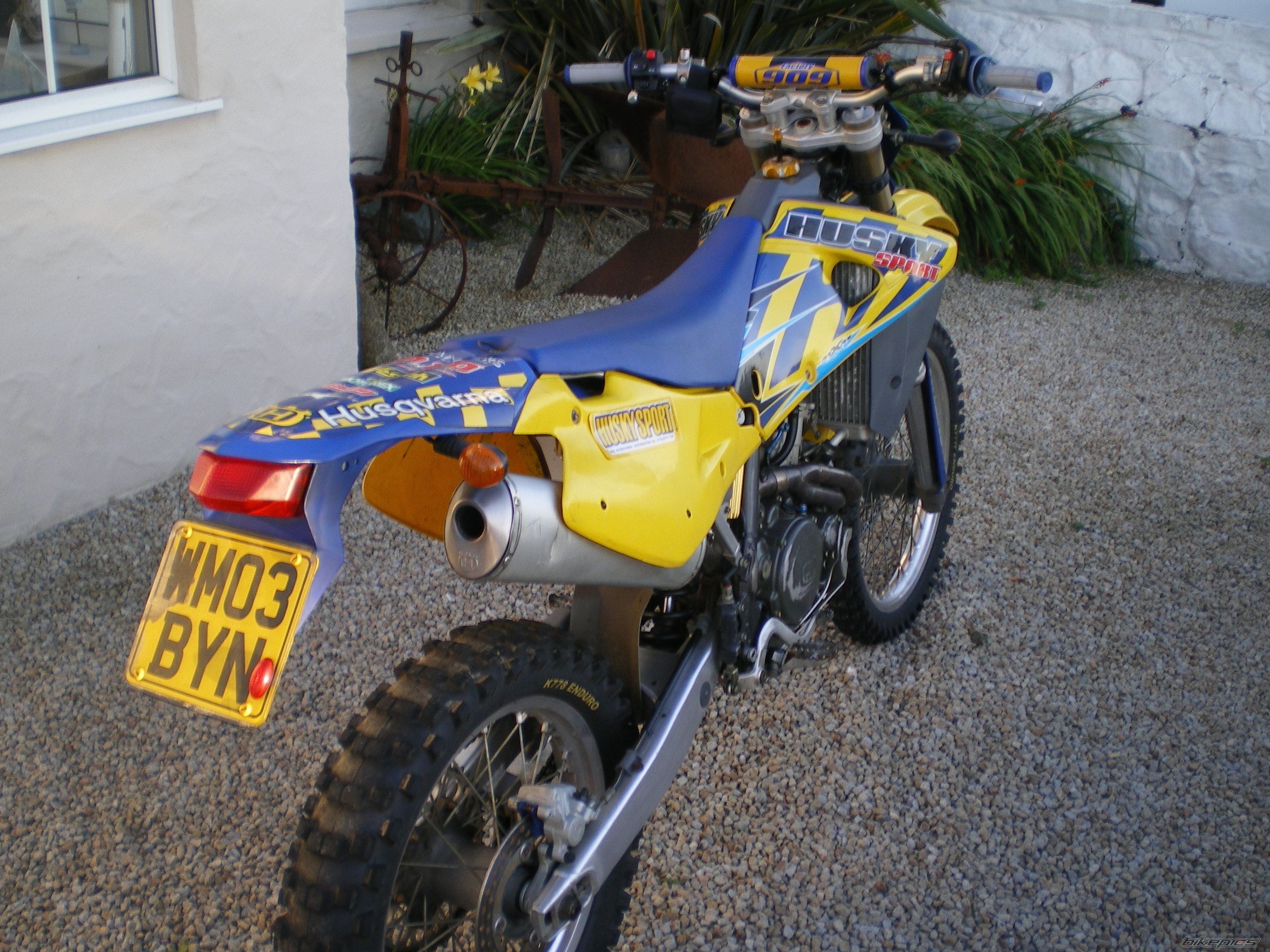 Photo 2085044