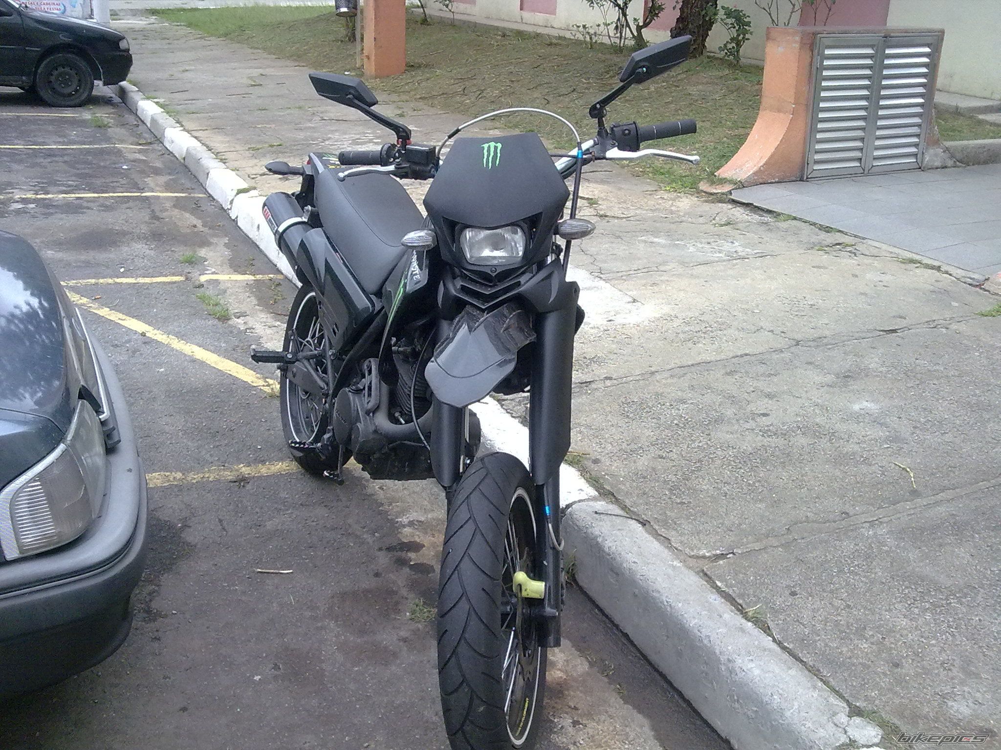 Photo 2085280