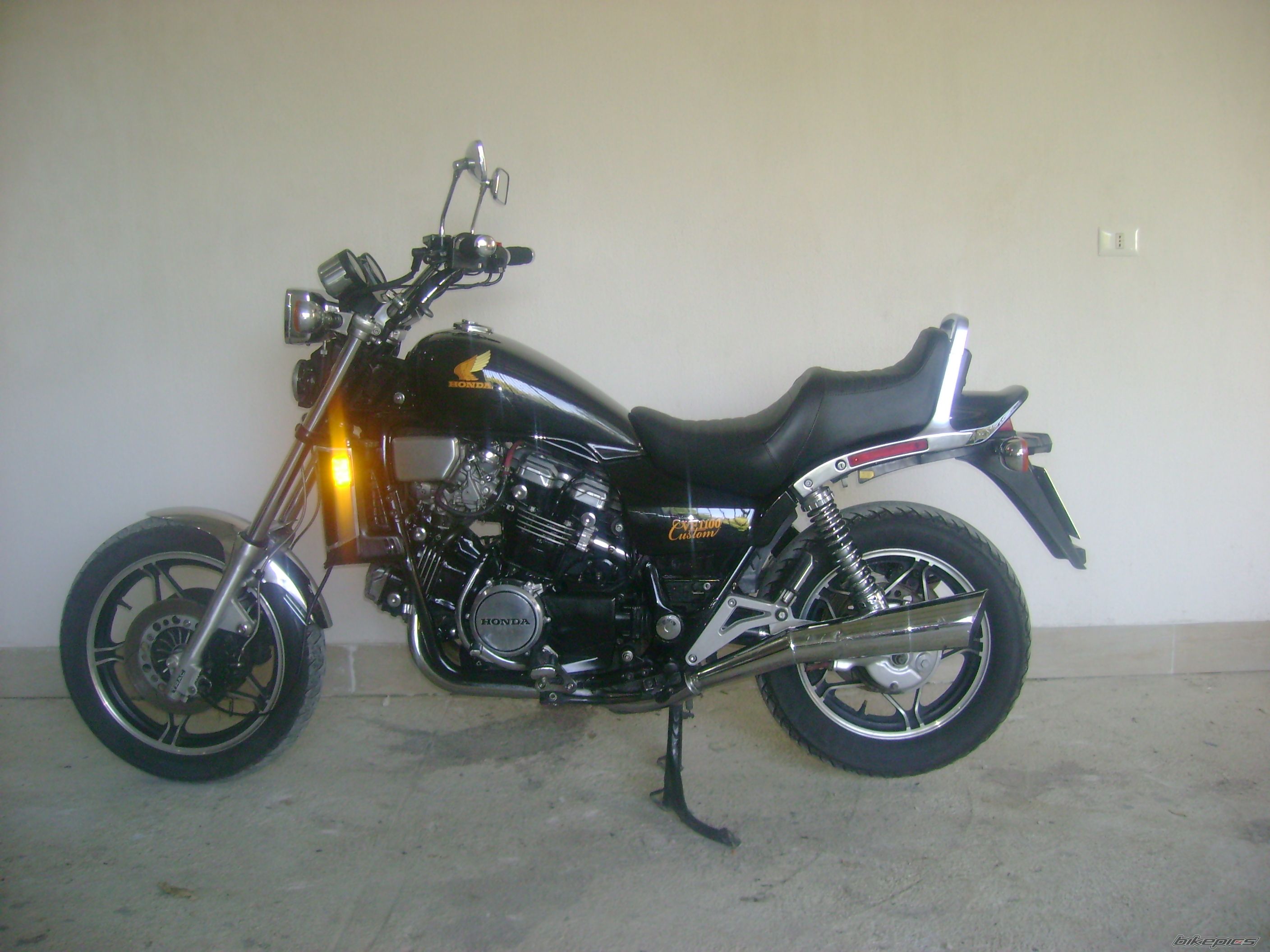 Photo 2085482