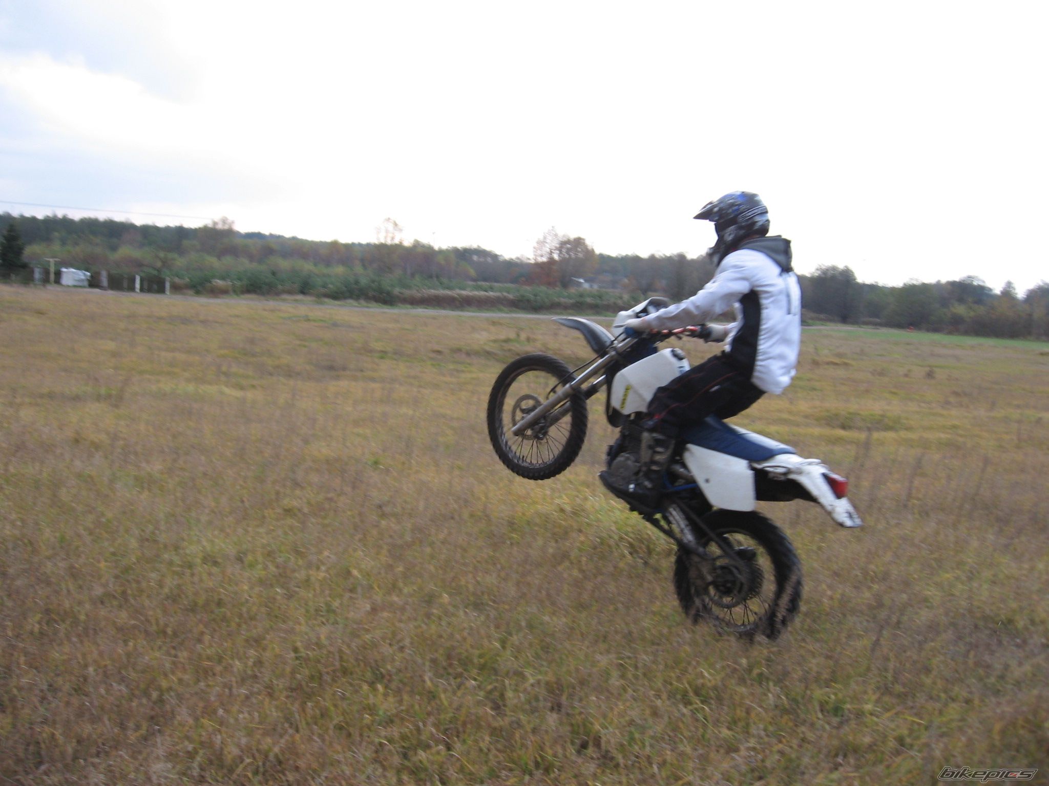 Photo 2085544